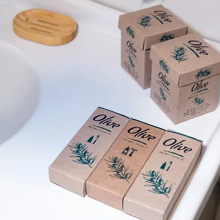 Brand Business Hotel *